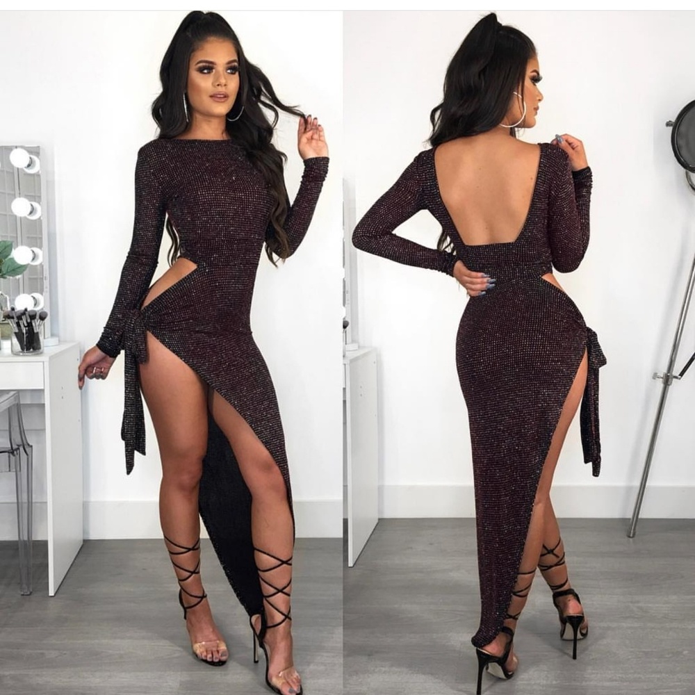 Holiday dress 🔥 asymmetrical cut out dress
